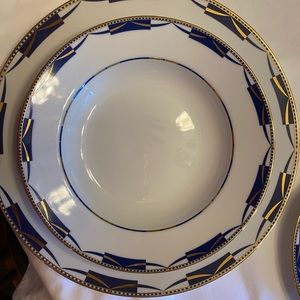 Said Powell by Robert Stern 40 pc dinner set in bone china